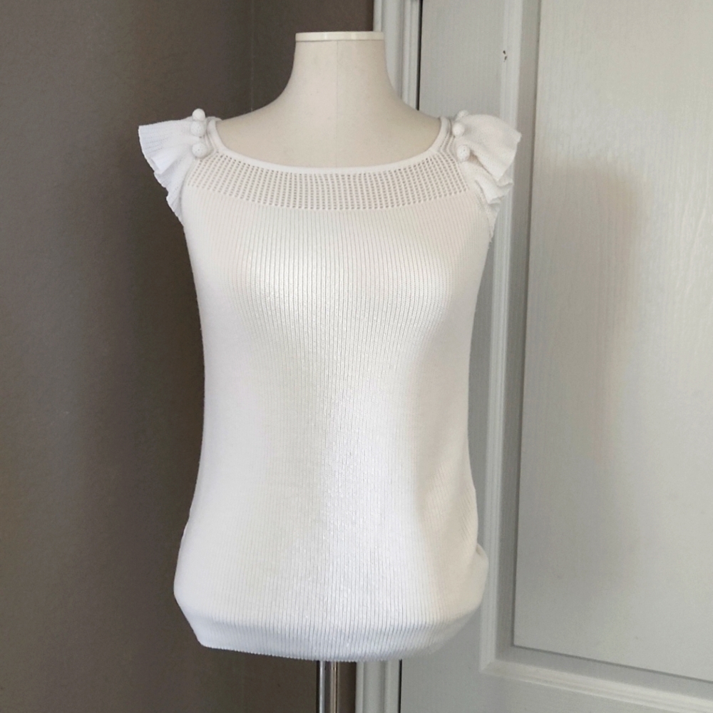 LOFT detailed sleevless flutter sleeve sweater. Square rounded neckline.